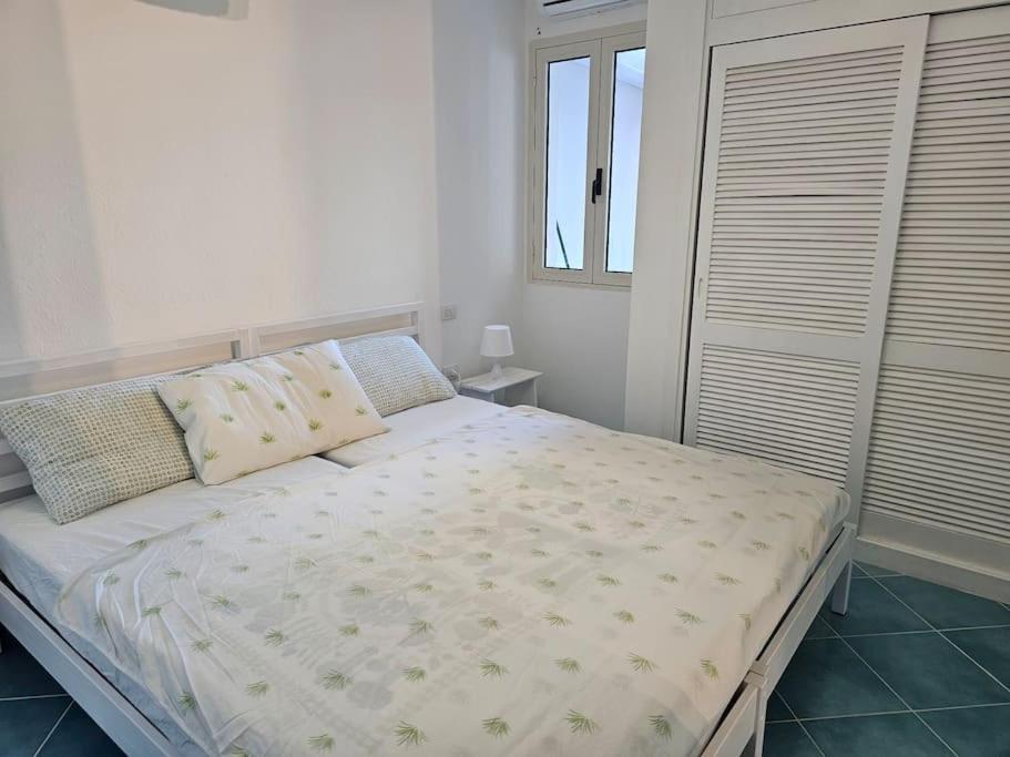 Villa La Casa Di Ludo Is Traias Exterior foto